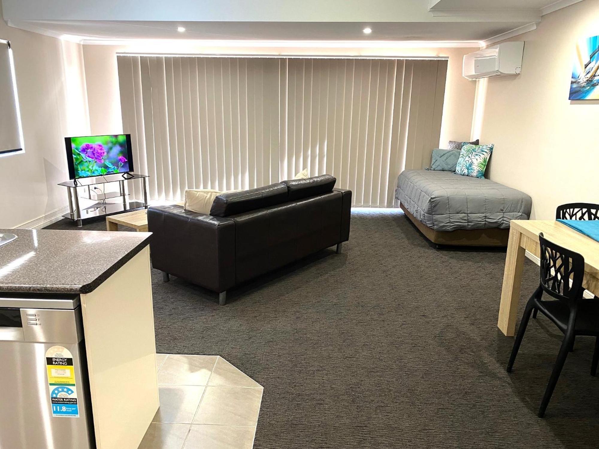 Cityville Apartamentos de lujo&Motel Rockhampton Habitación foto