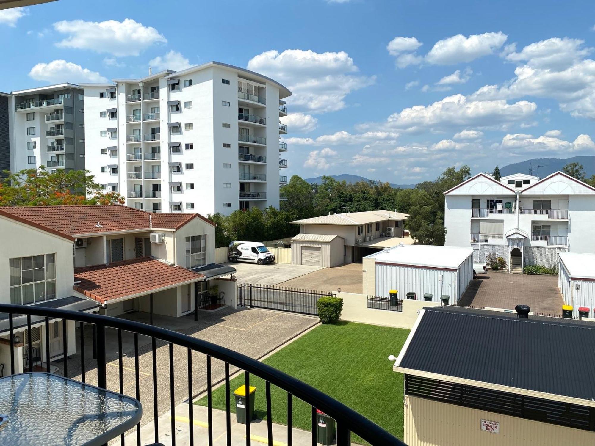 Cityville Apartamentos de lujo&Motel Rockhampton Habitación foto